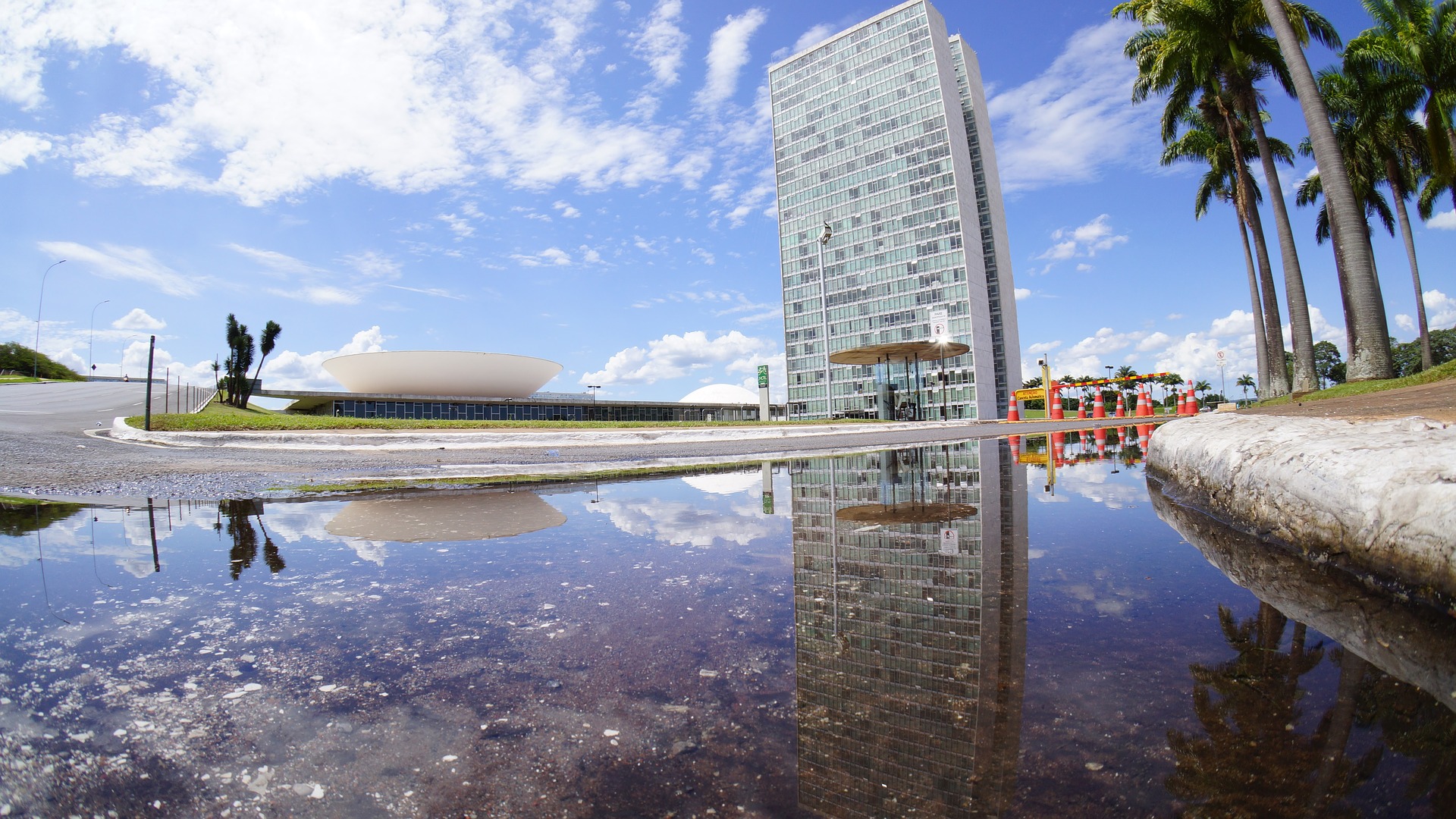 Vereadores requisitam recursos entre deputados federais e ministérios em Brasília